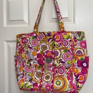 Vera Bradley tote
